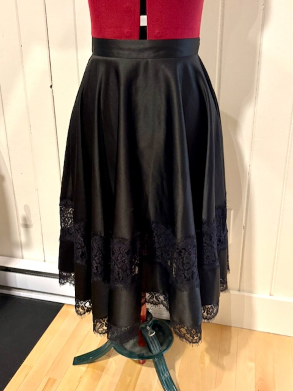 Hell Bunny Black Circle Skirt with Lace Detail